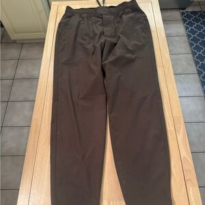 Lululemon ABC Jogger Men’s Medium